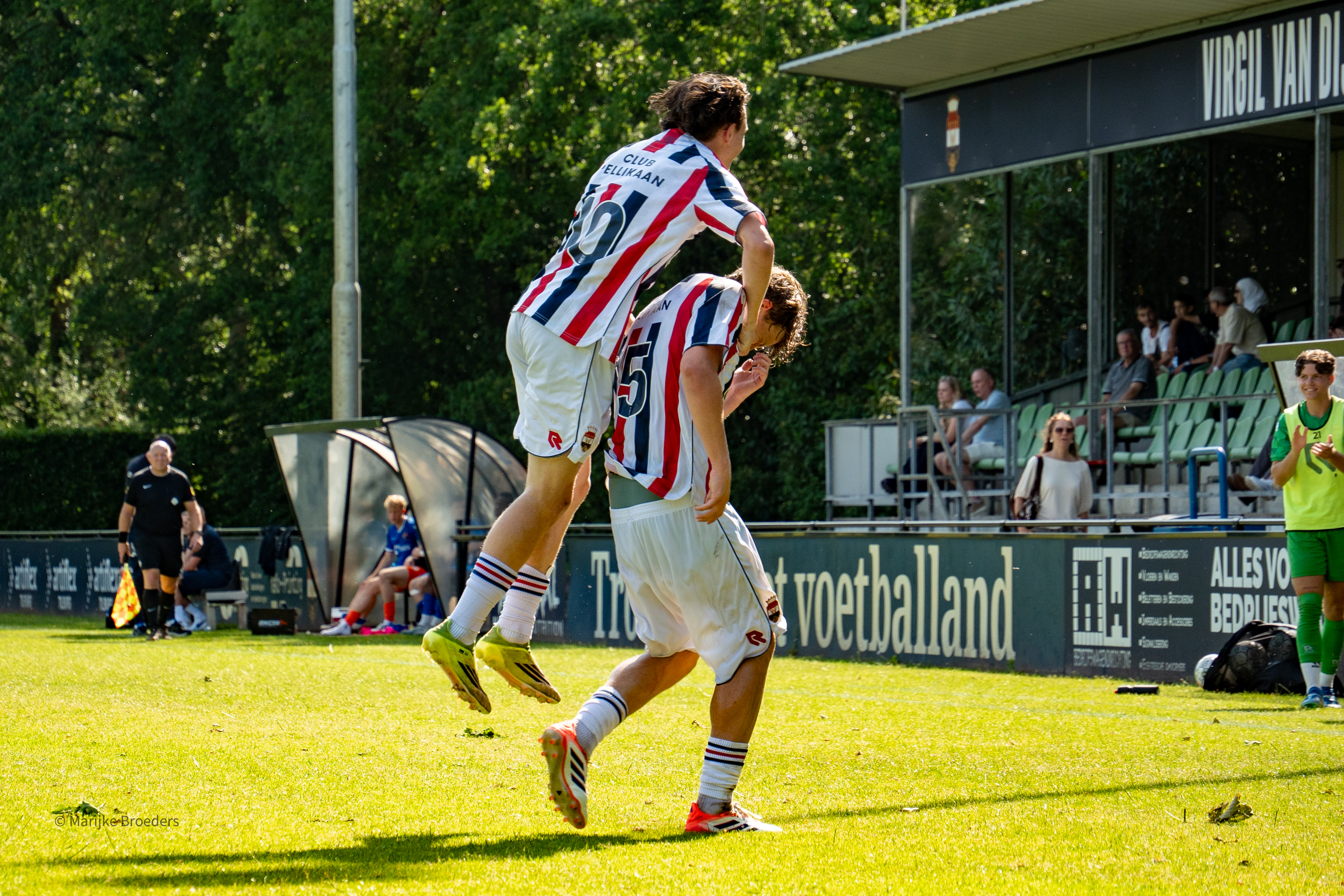 Willem II O21