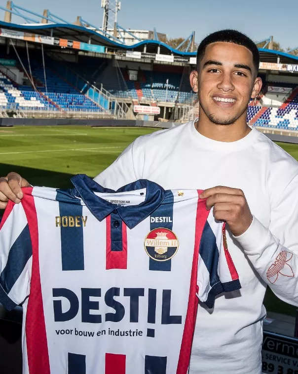 Jeugdspeler Hafid Jahaoui tekent tot 2022