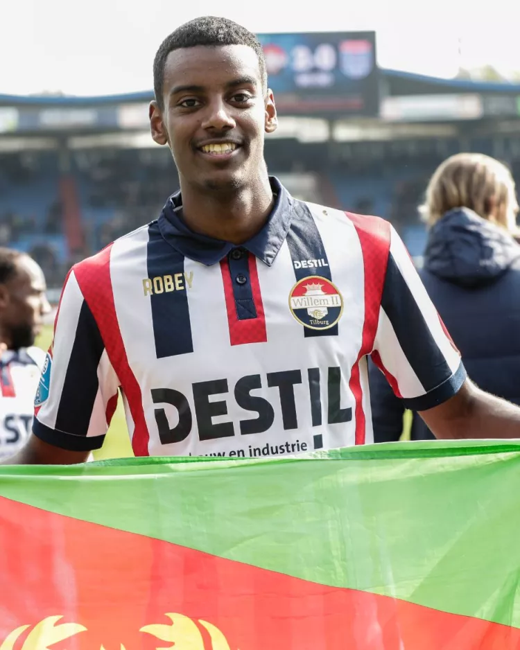 Column: D’n Isak gaat Mousa achterna