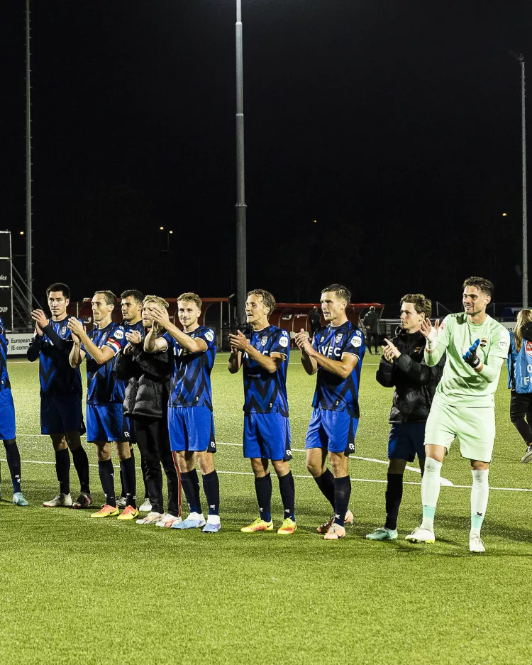 Stembussen King of the Month geopend