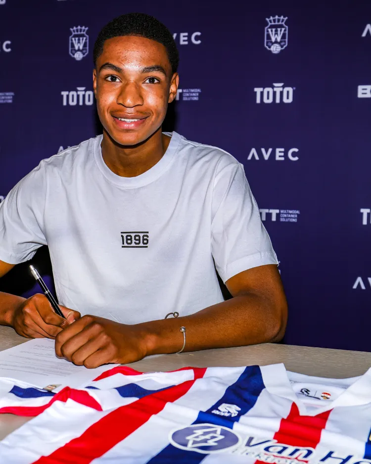 Jayden Spier tekent eerste profcontract