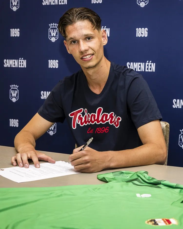 Karst de Leeuw tekent tot 2027