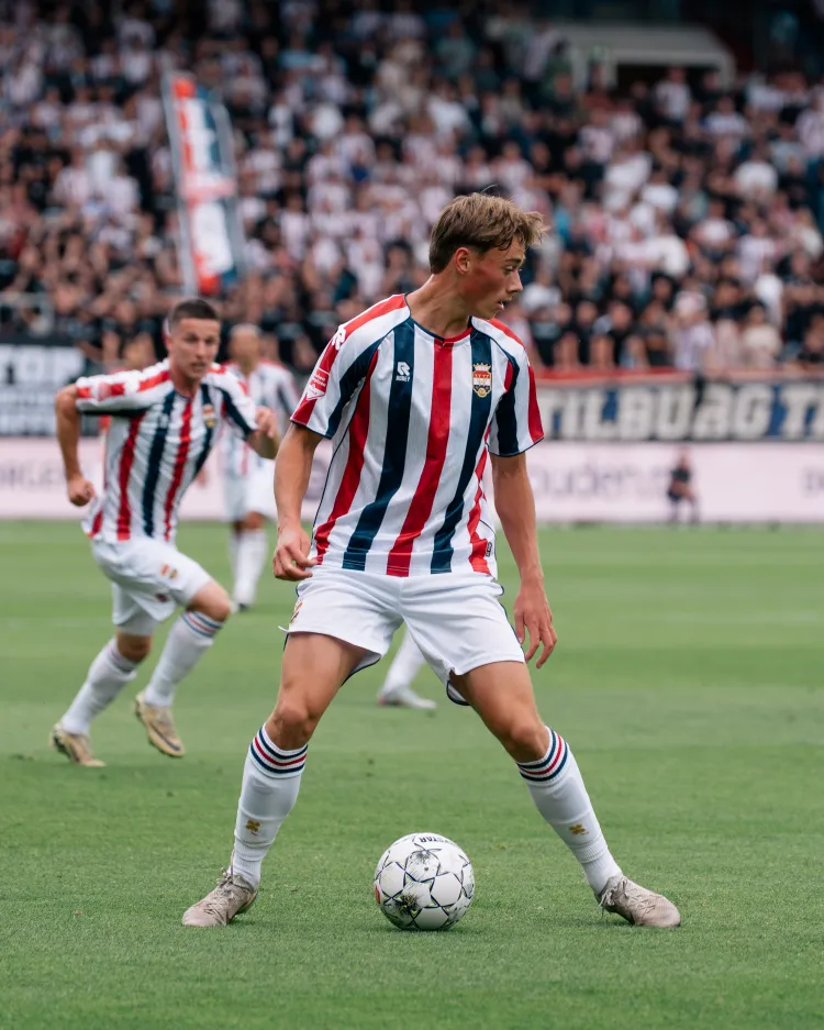 Jong FC Utrecht op bezoek in Tilburg
