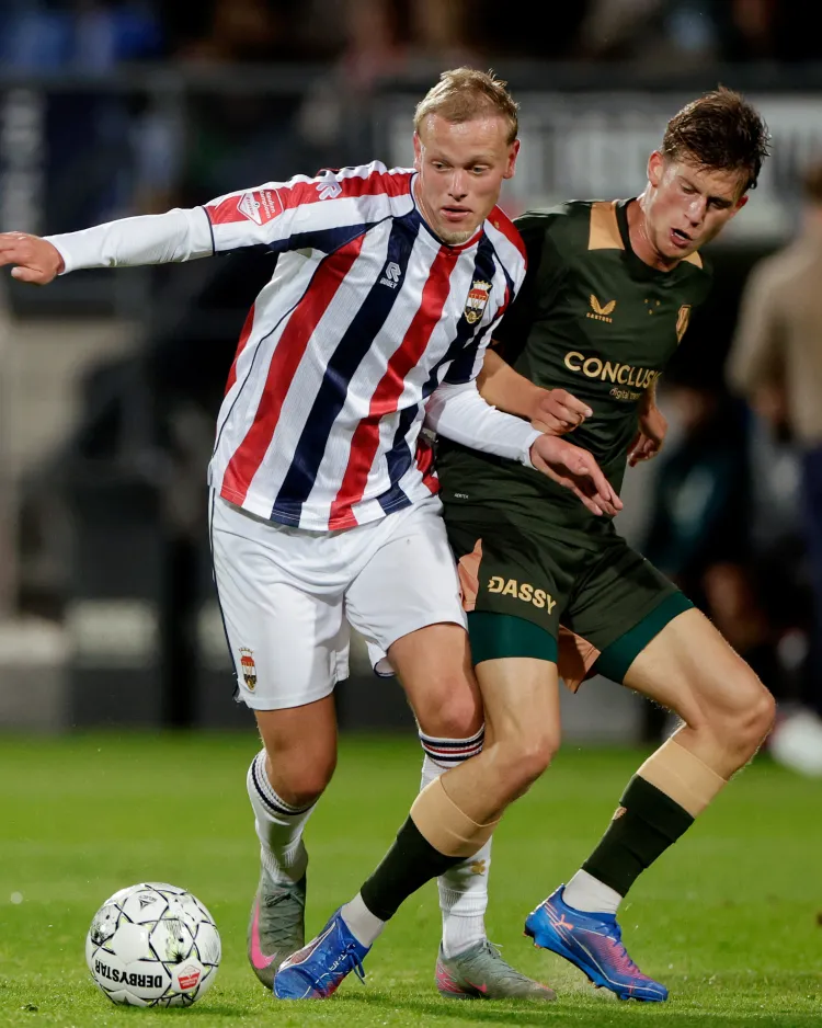 Contract Max de Waal ontbonden