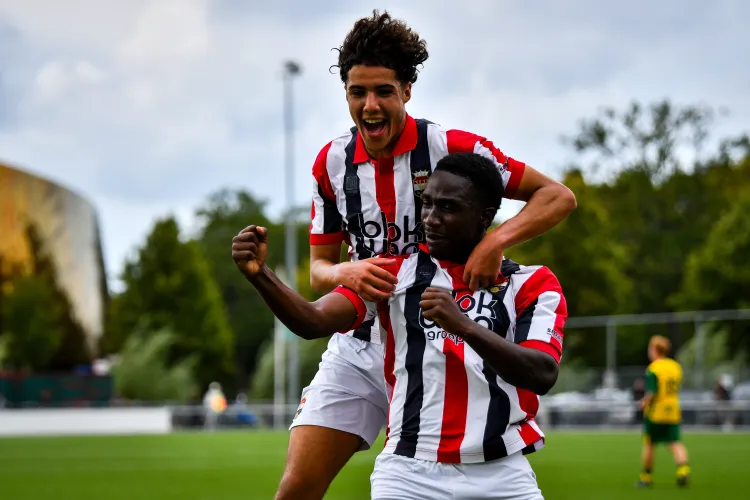 Jeugd in Beeld: volop actie op de velden
