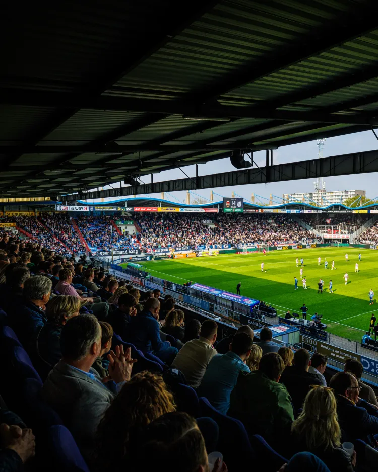 Business tickets eerste thuiswedstrijden nu beschikbaar