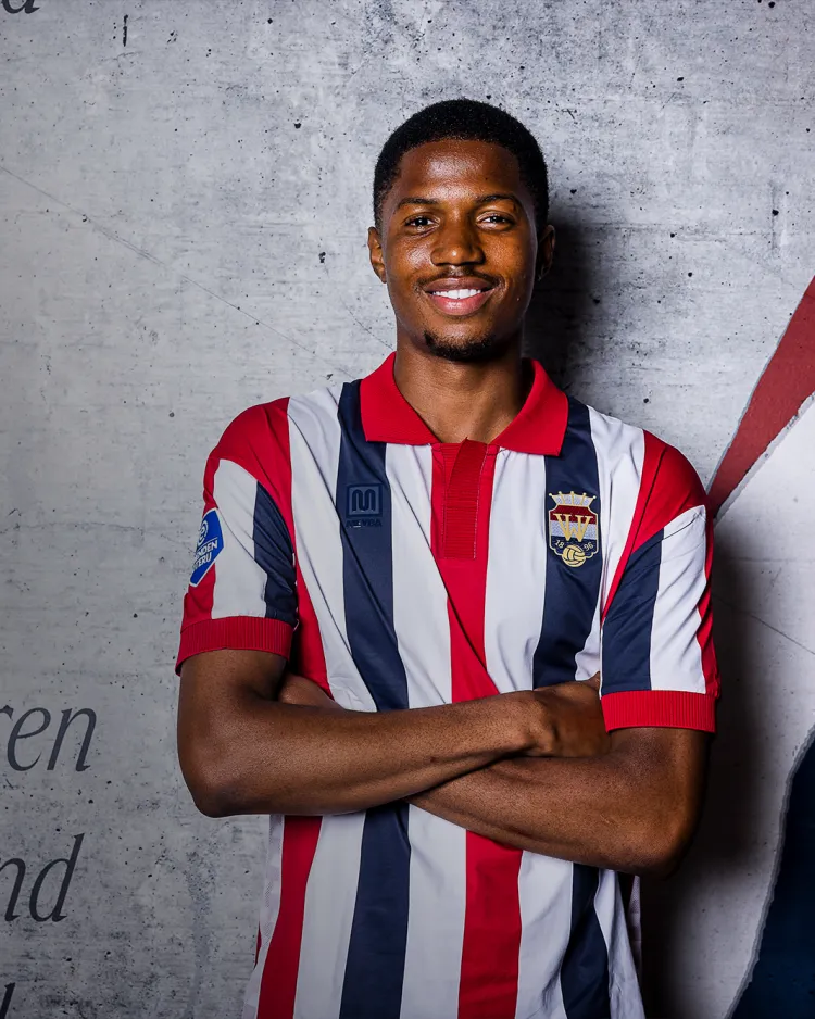 Willem II huurt Chido Obi van Manchester United